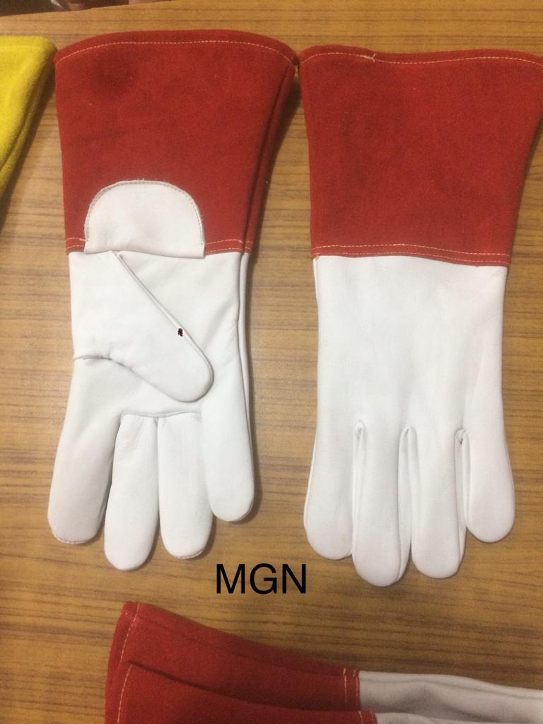 GLOVES 722
